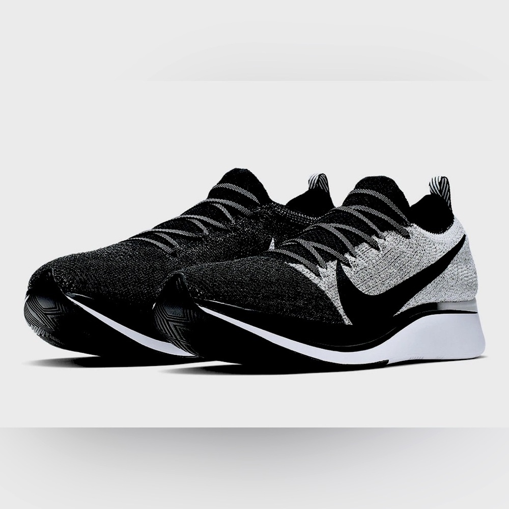 Nike Zoom Fly FK Flyknit Mens Size 9.5 Black Athletic Sneakers BV6103-001